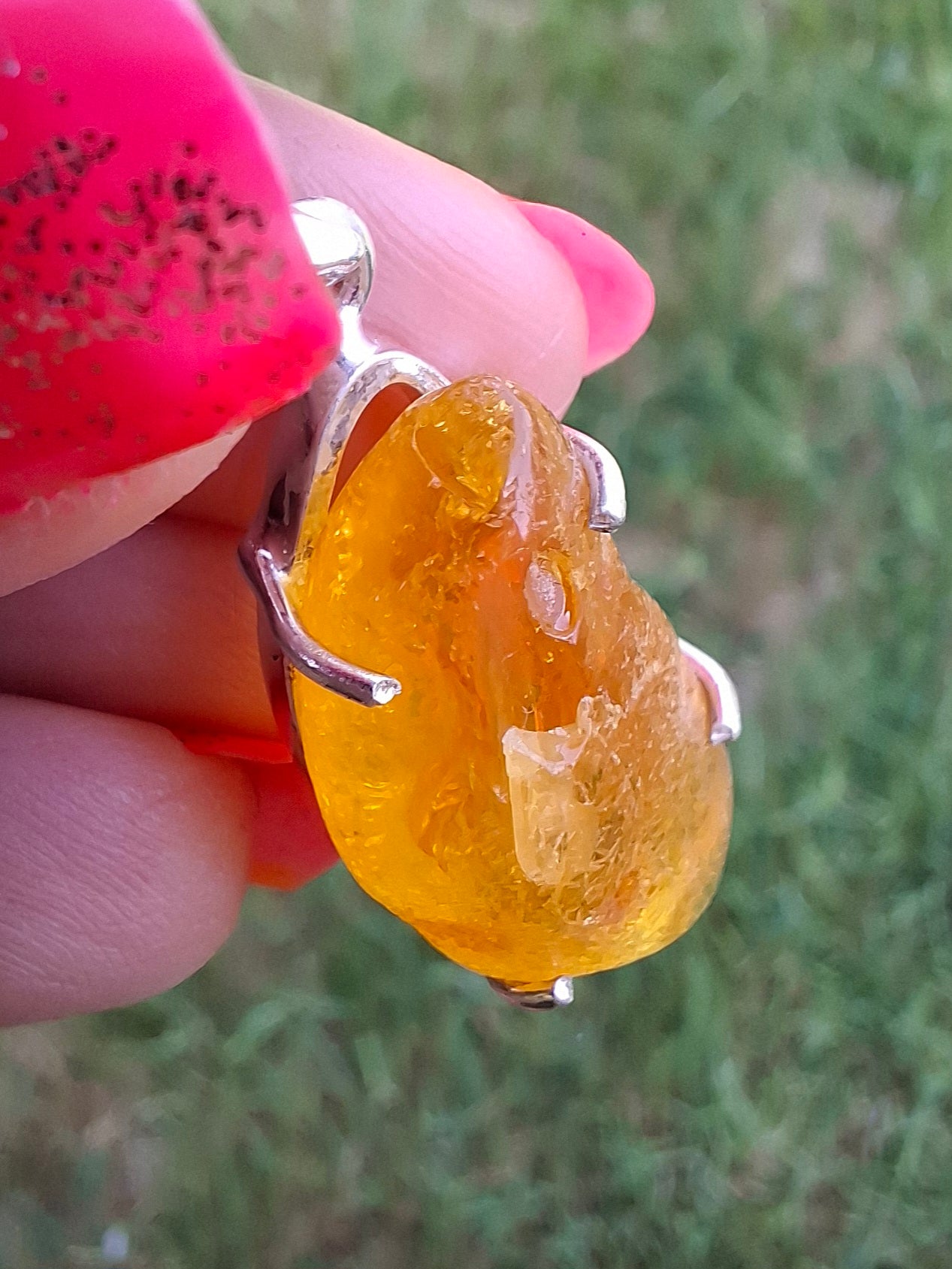 Baltic Amber Pendant, 925 Silver, Fossil (Ref: AP14)