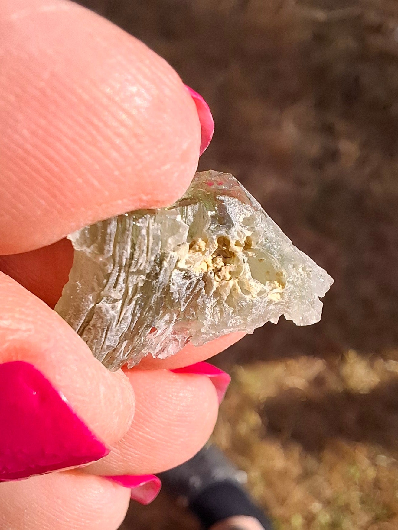 Moldavite Piece, SNOWFLAKE, FROSTED, BRUSNA, 0.92g, Tektite (Ref: 1499)