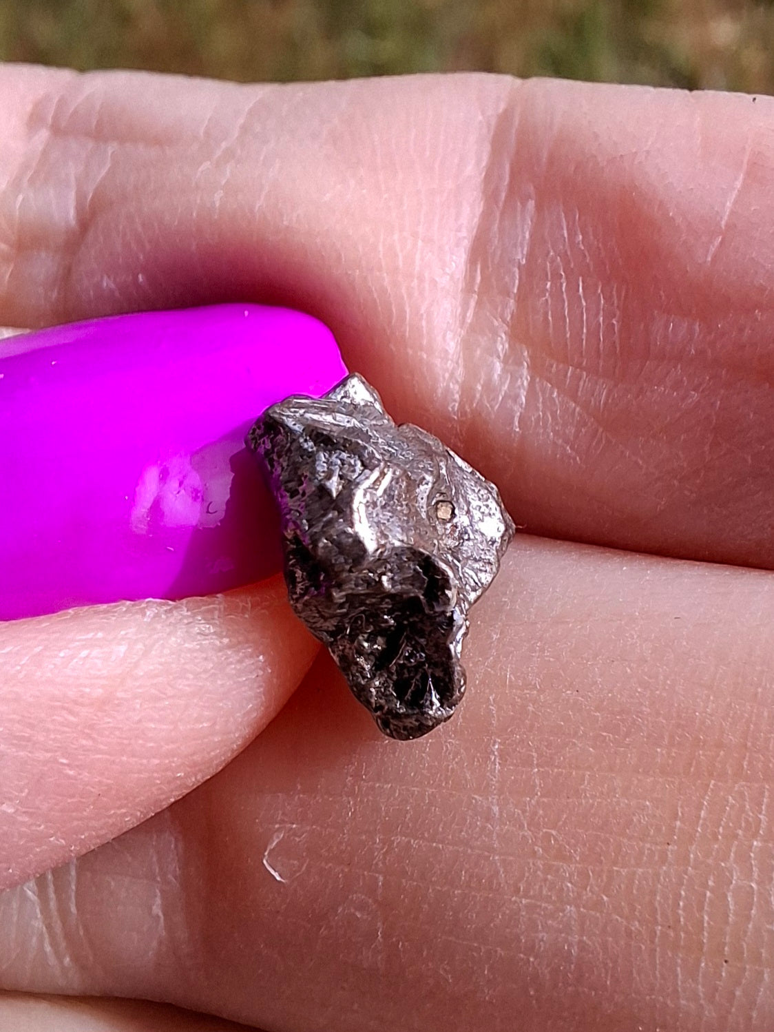 Campo del Cielo, 1.00g, Nickel Iron Meteorite (Ref: C6)