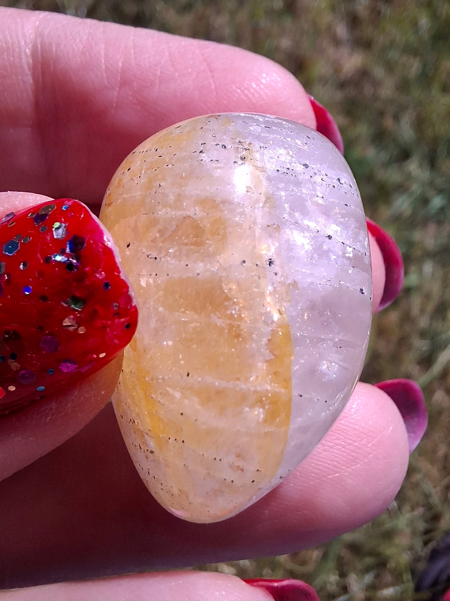 Golden Healer, Tumble Stone, Crystal (Ref: T188)