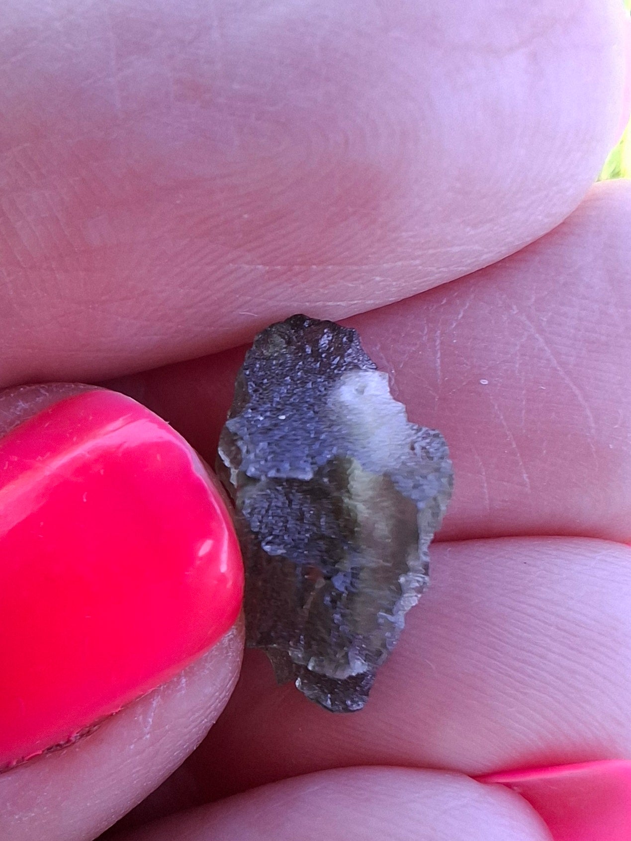 Moldavite Piece, 0.90g, Tektite (Ref: 1412)