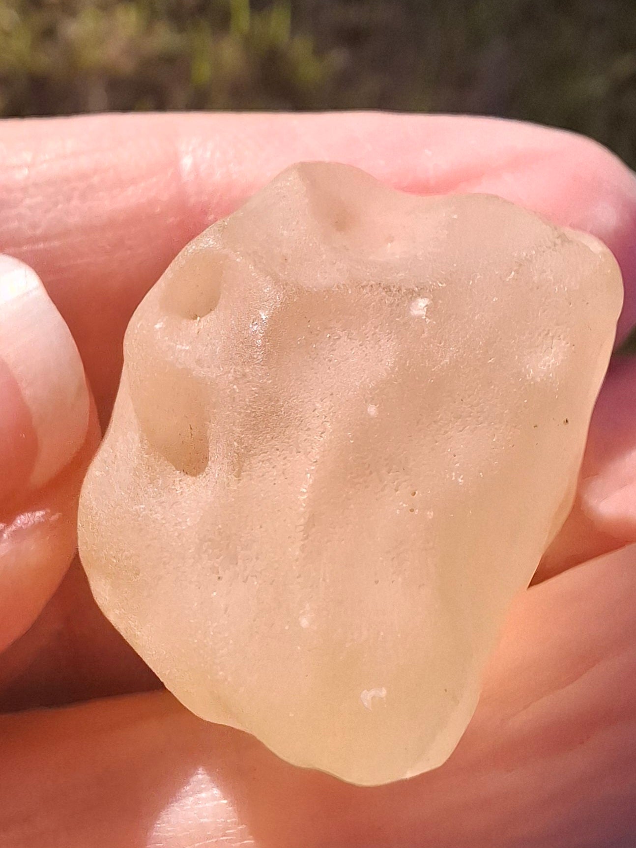 Libyan Desert Glass Piece, 12.90g, Tektite (Ref: LE243)