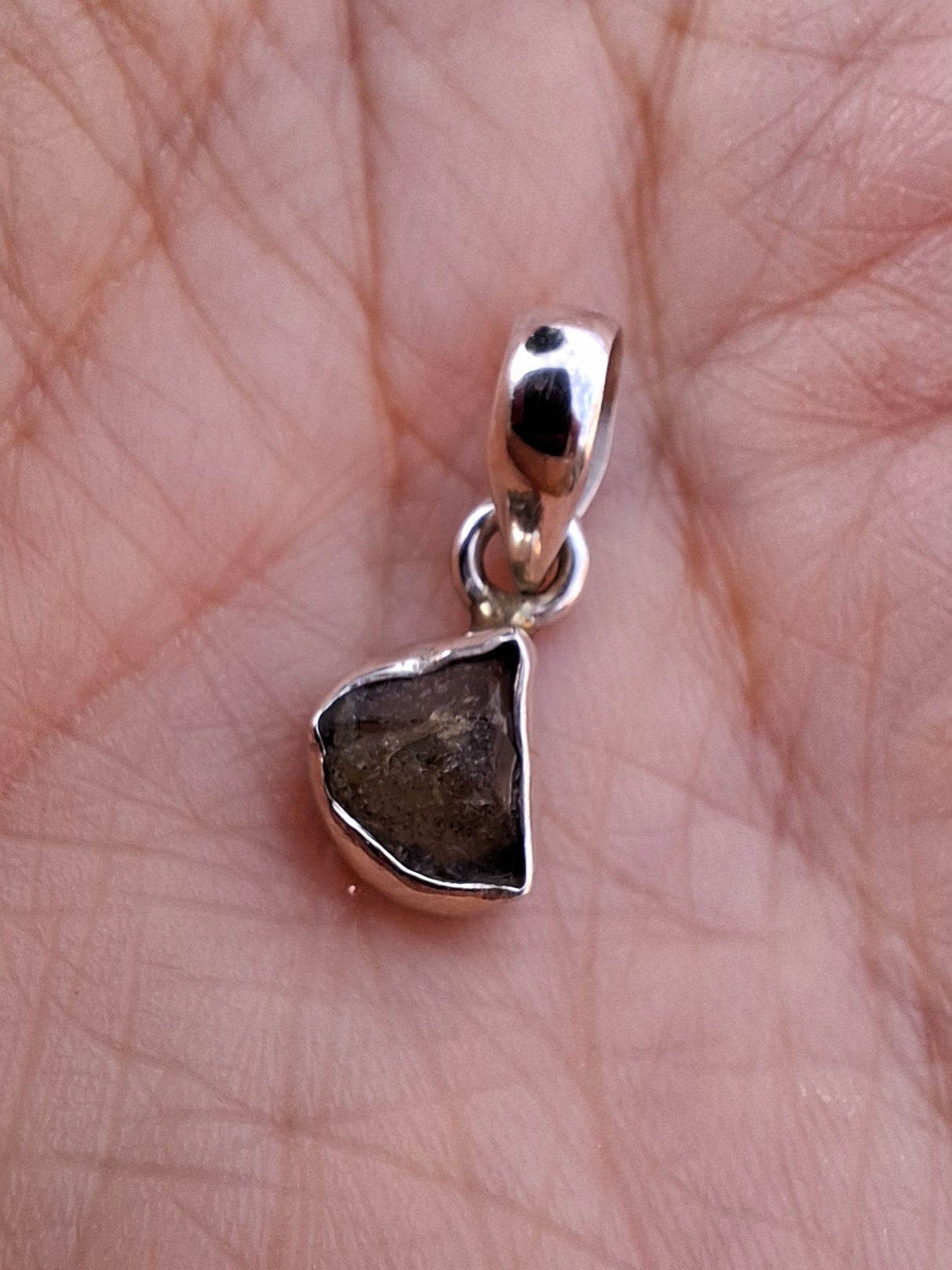 Moldavite Pendant, 925 Silver, Tektite (Ref: P38)