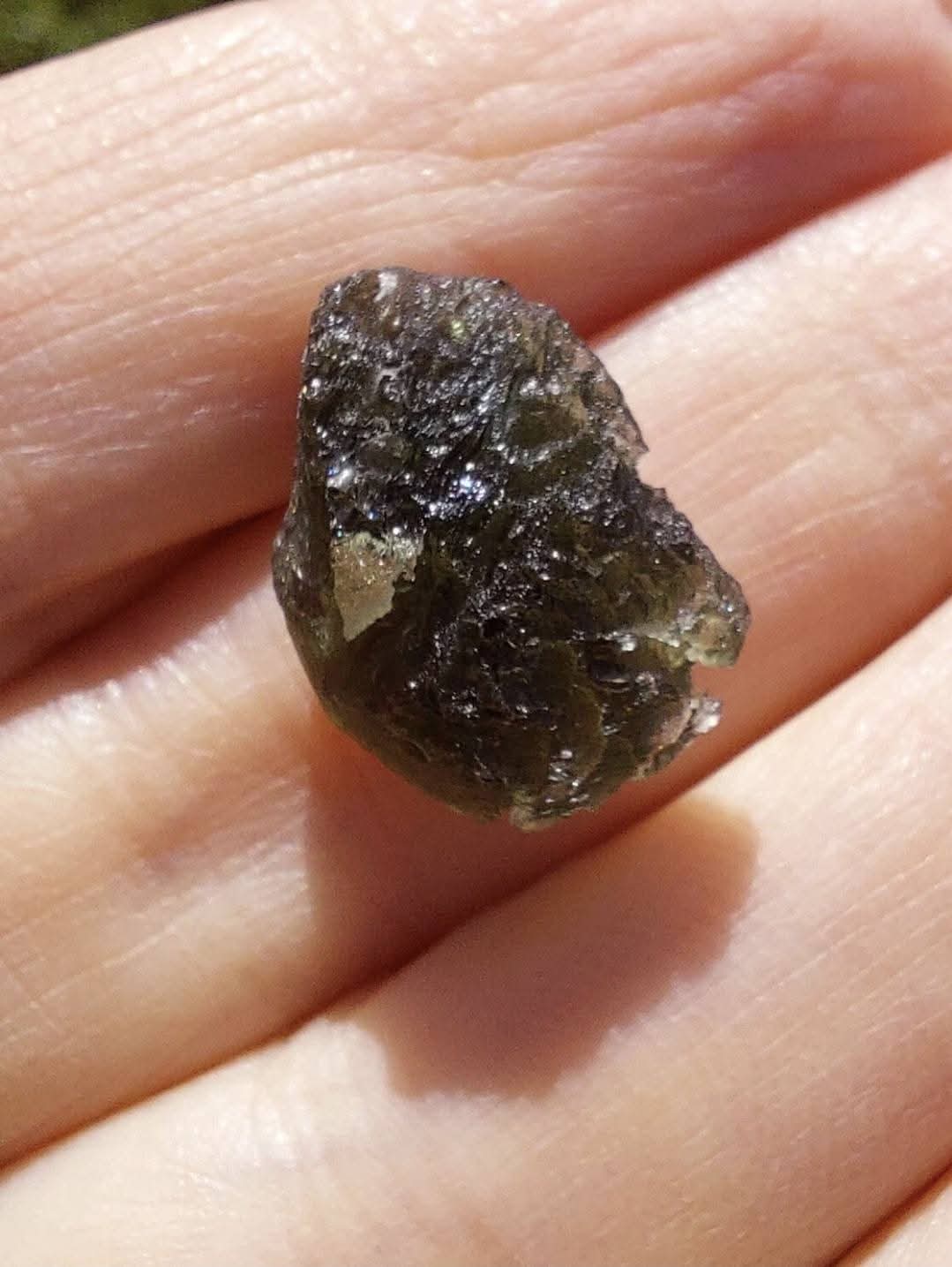 Moldavite Piece, 2.05g. Tektite (Ref: 912)