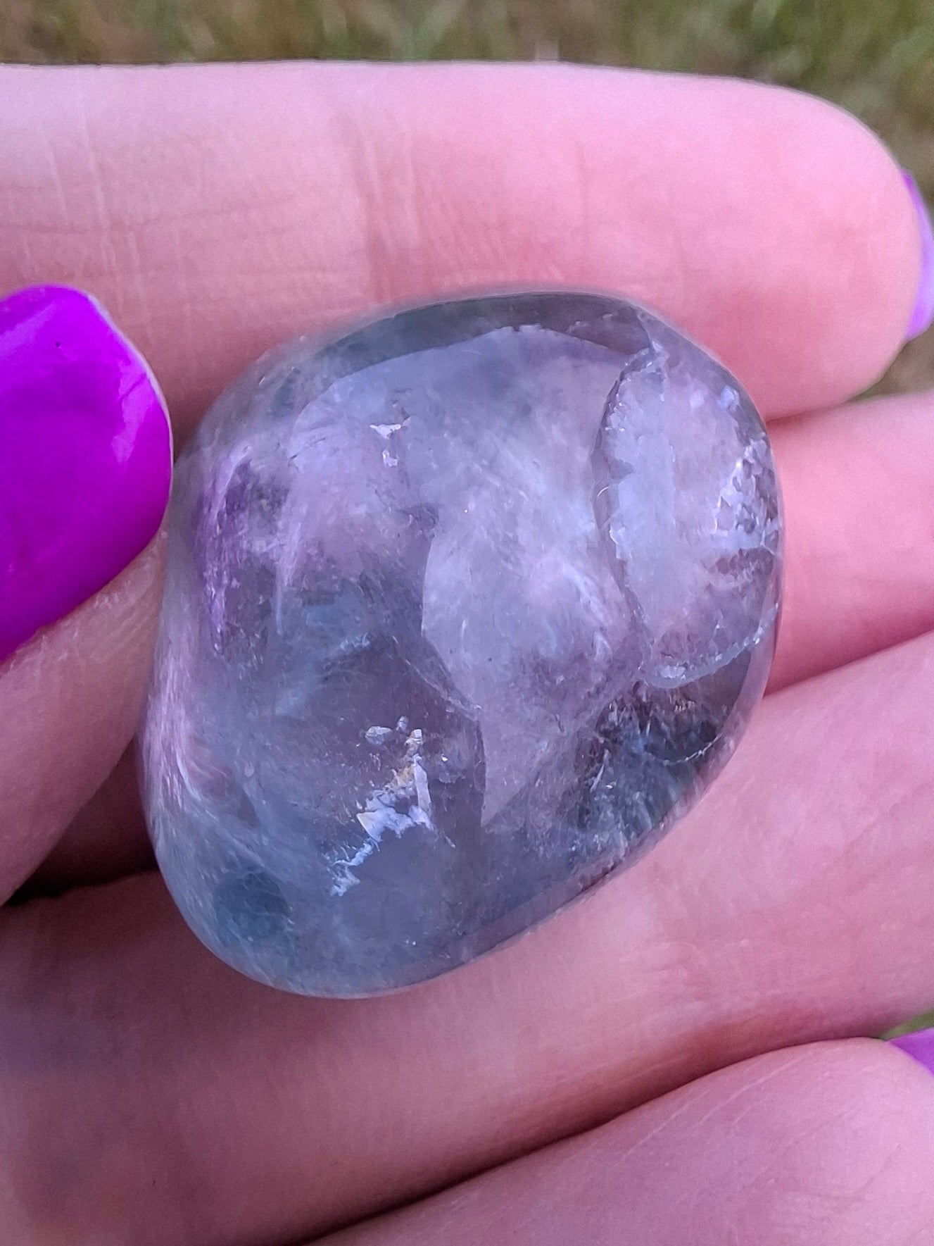 Fluorite, Tumble Stone, Crystal 🌈 (Ref: T49)