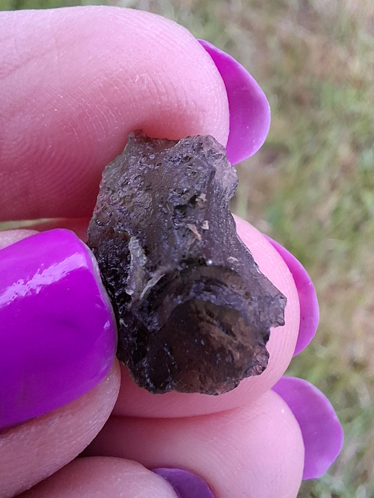Moldavite Piece, 1.92g, Tektite (Ref: 1426)