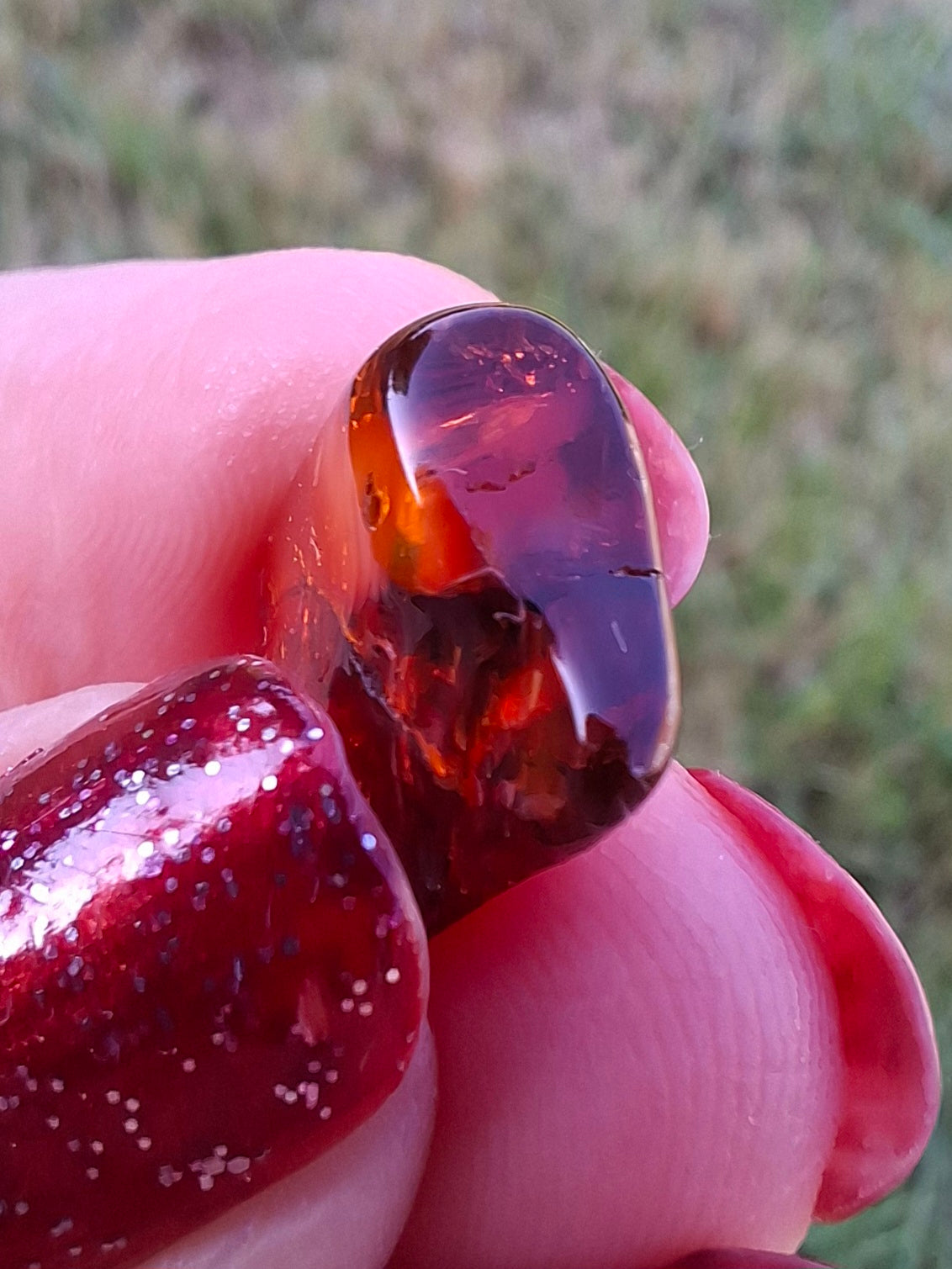 Baltic Amber, 0.94g, Fossil (Ref: A256)
