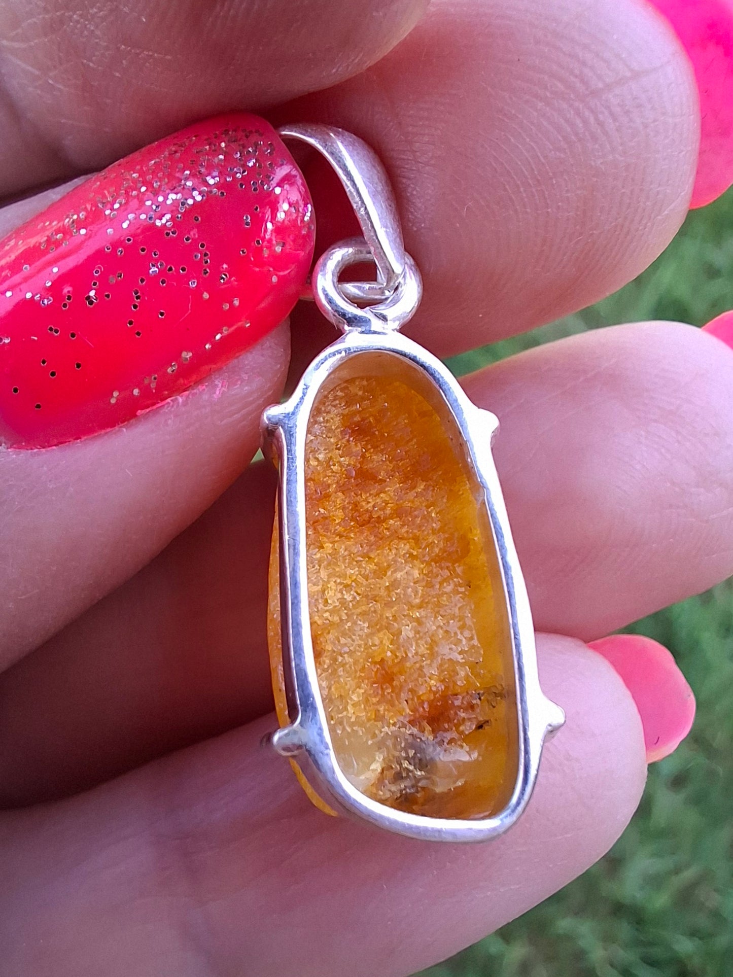 Baltic Amber Pendant, 925 Silver, Fossil (Ref: AP8)