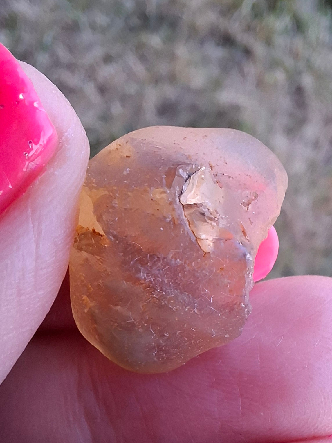 Libyan Desert Glass (darker) Piece, 3.72g, Tektite (Ref: L1378)