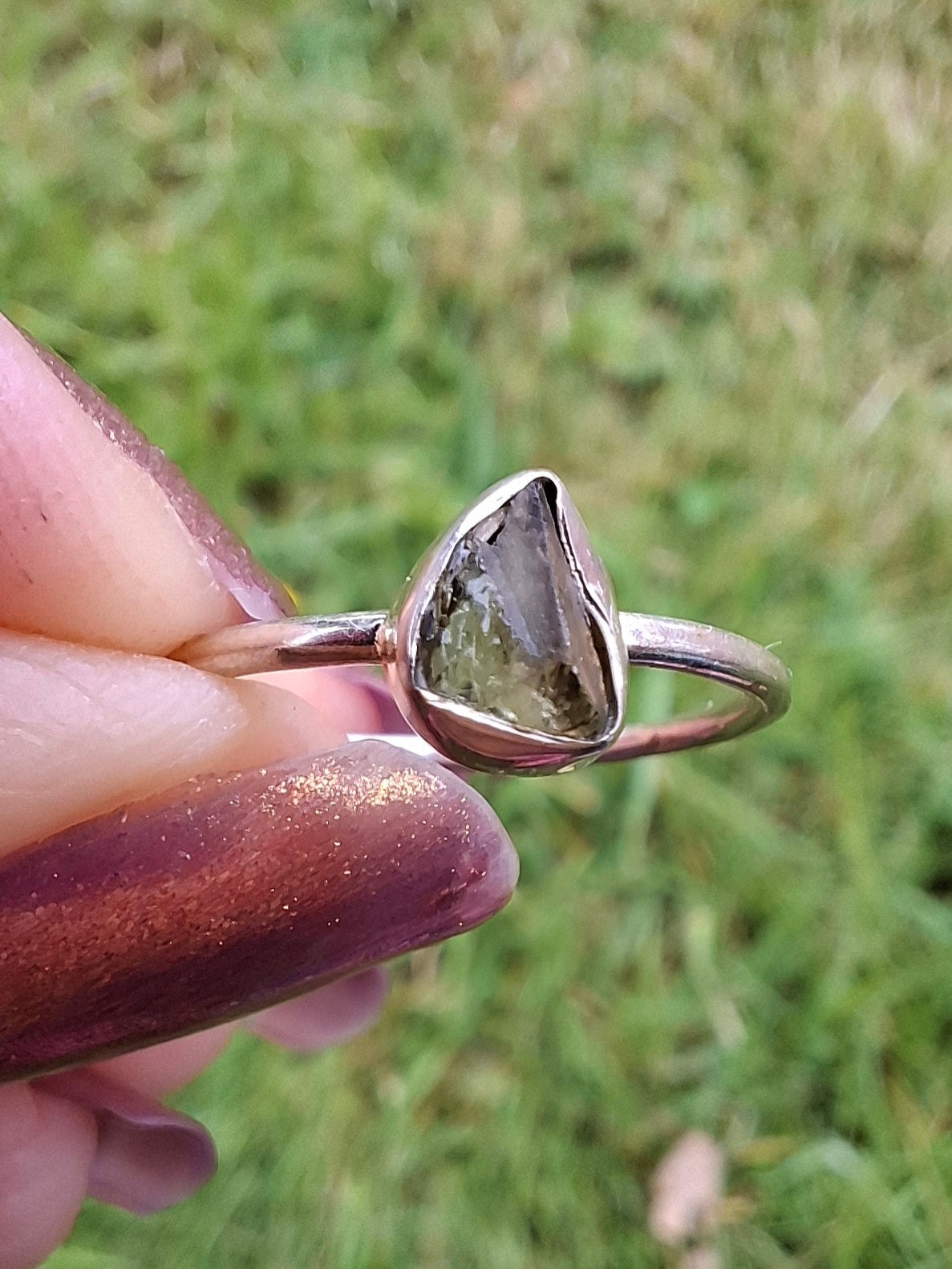 Moldavite's Ring, size large L/small M, 925 Silver, Tektite (Ref: R36)
