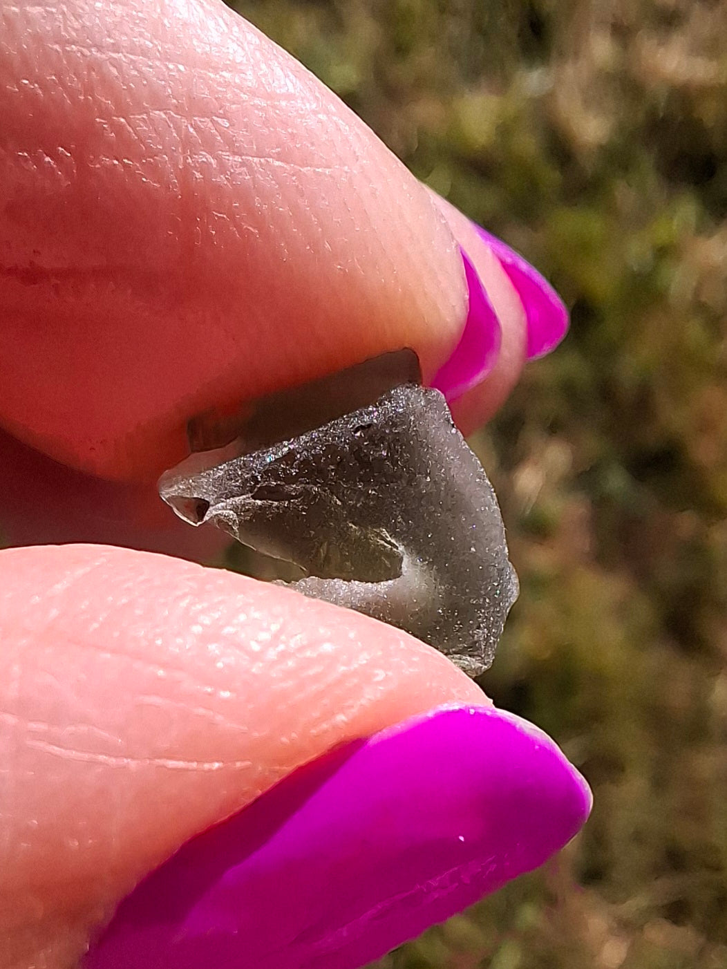 Moldavite Piece, 0.45g, Tektite (Ref: 1444)