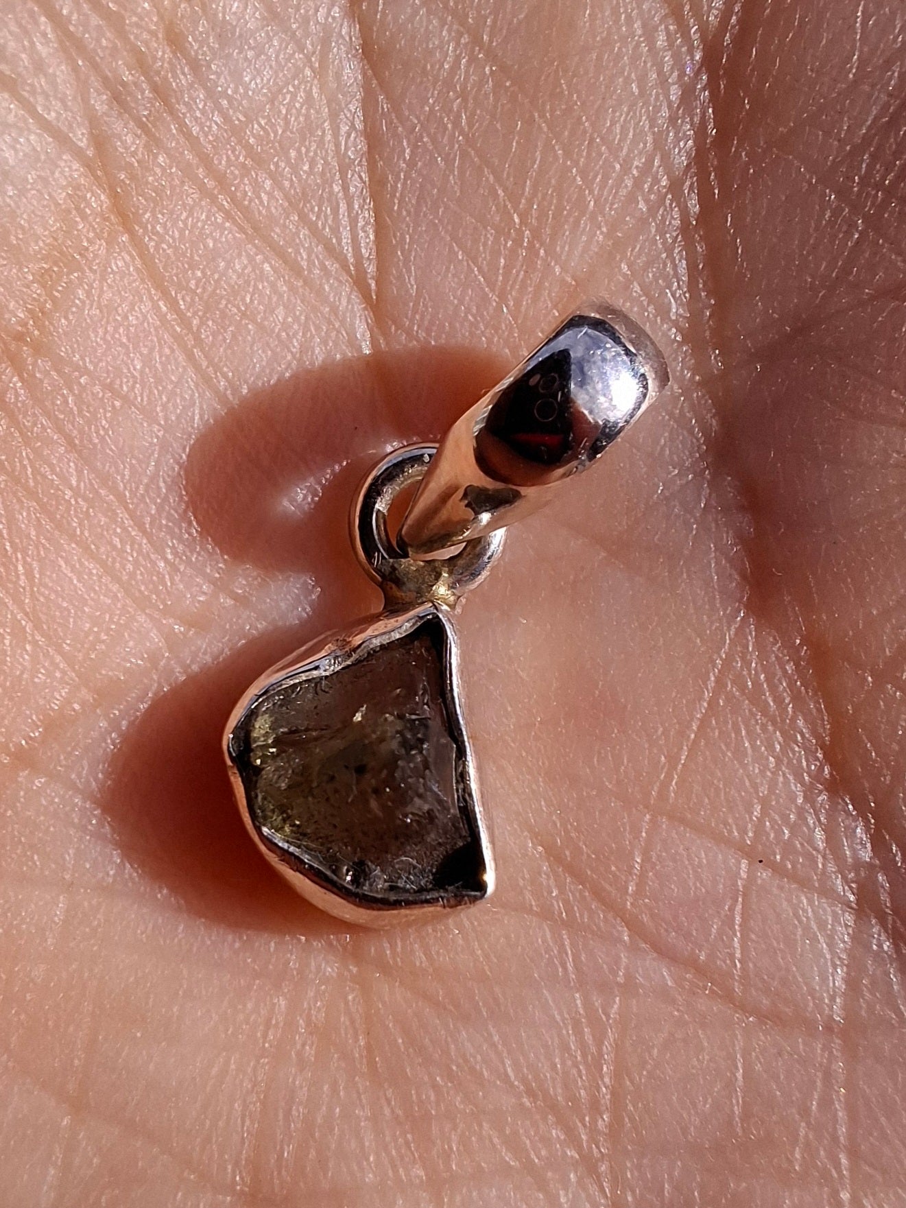 Moldavite Pendant, 925 Silver, Tektite (Ref: P38)