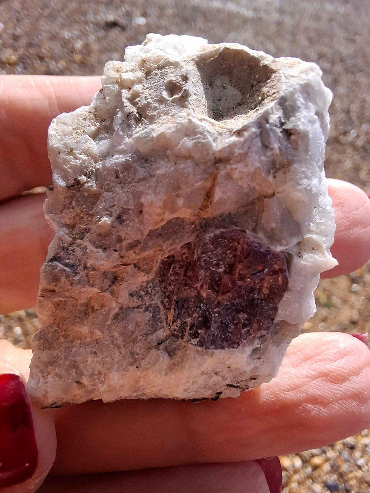 (Dig your own) Garnet in Matrix, Crystal (Ref: RG3)