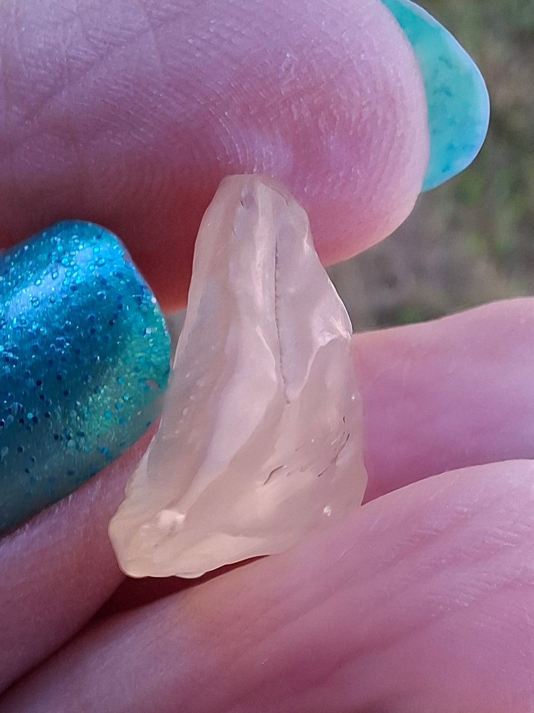 Libyan Desert Glass Piece, 2.28g, Tektite