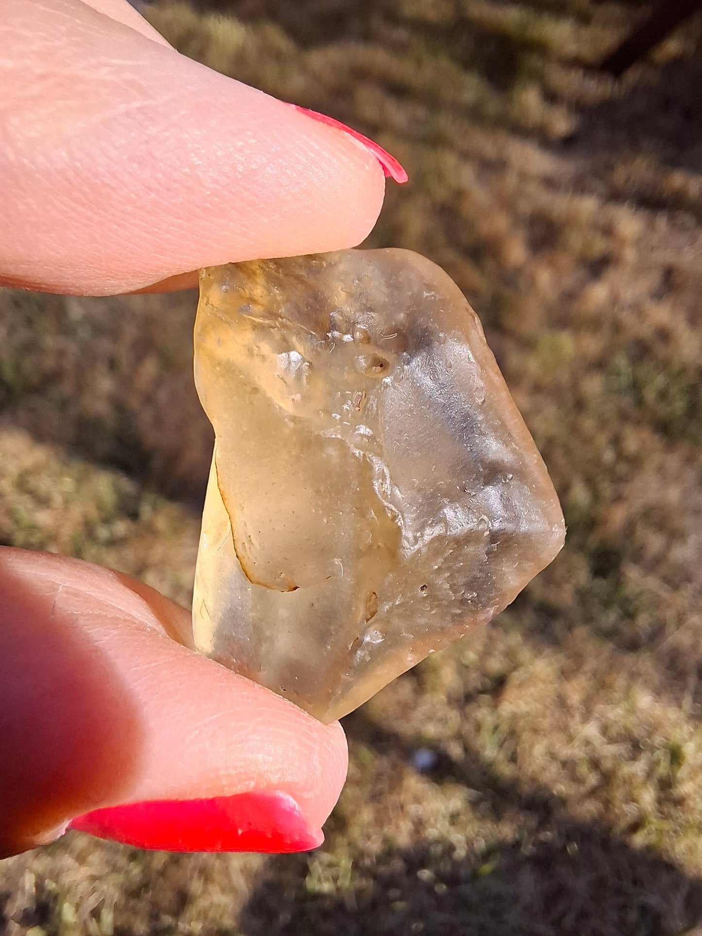 Libyan Desert Glass (darker) Piece, 7.73g, Tektite (Ref: L1374)