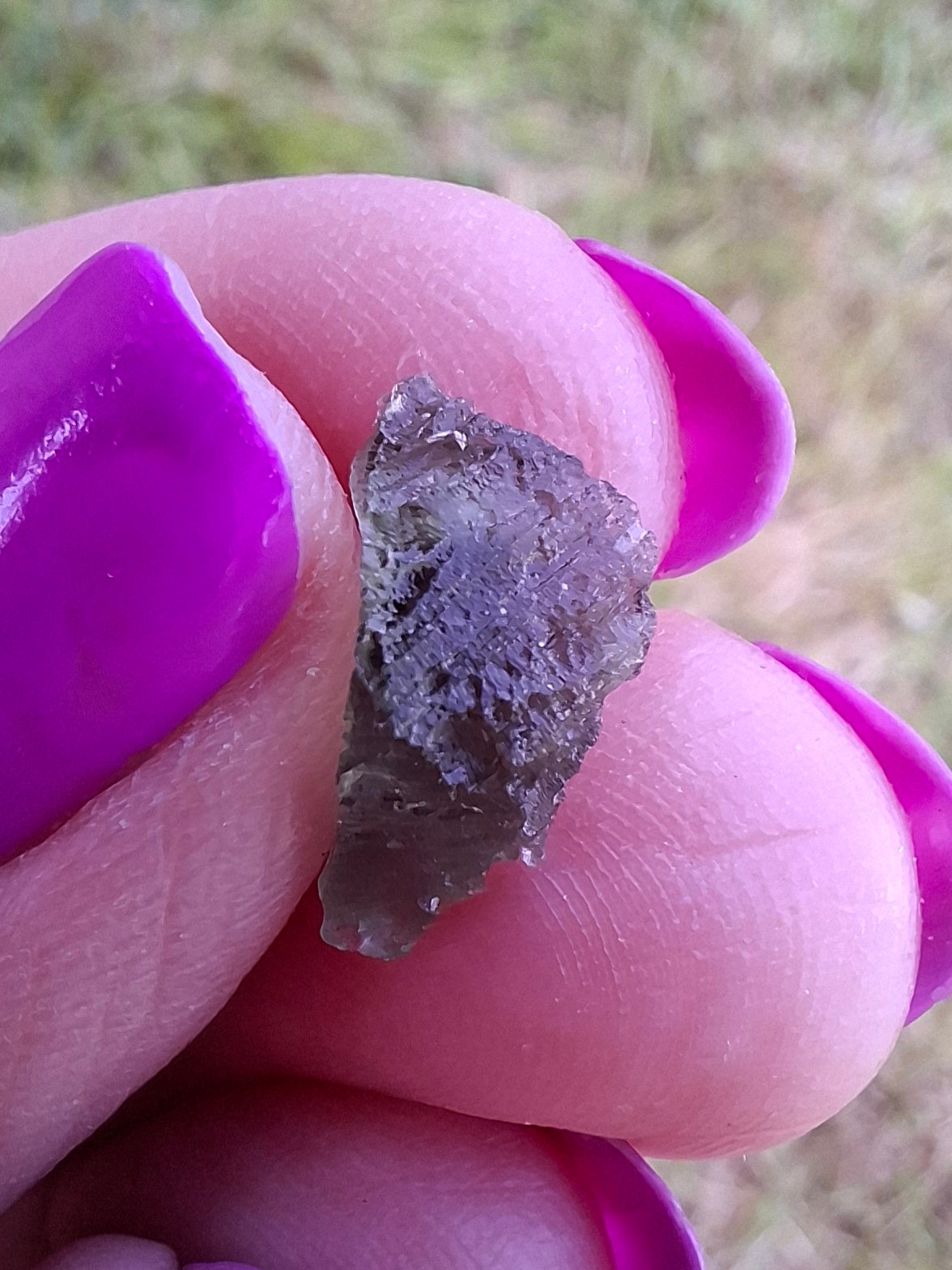Moldavite Piece, 0.51g, Tektite (Ref: 1450)