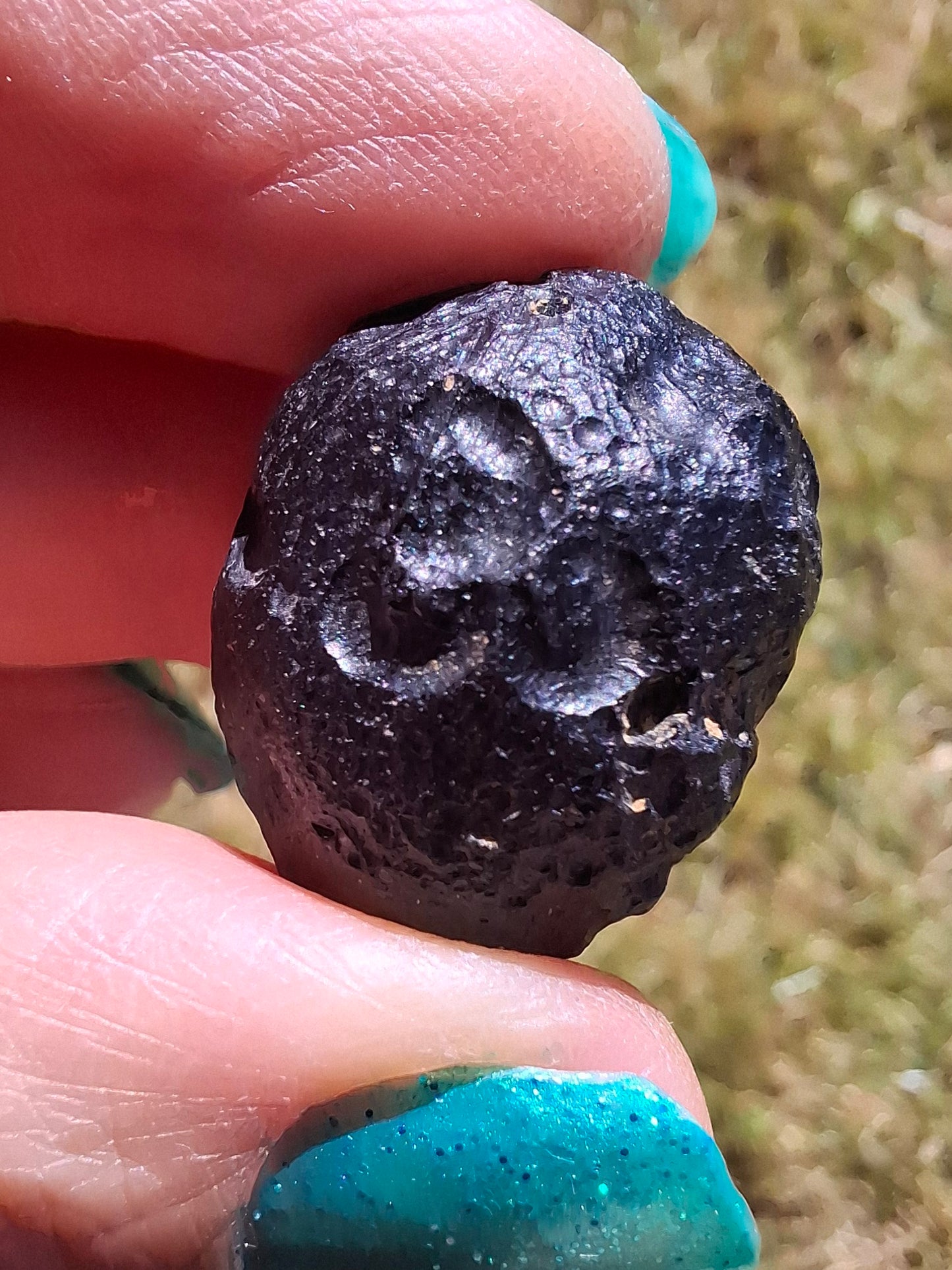 Philippinite (Rizalite), 10.64g, Tektite
