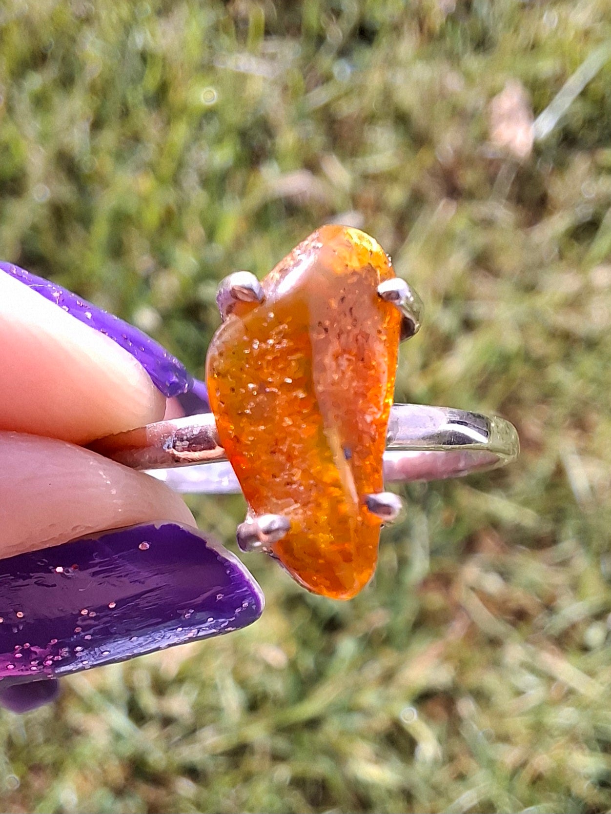 Baltic Amber Ring, size large V, 925 Silver, Fossil (Ref: AR26)