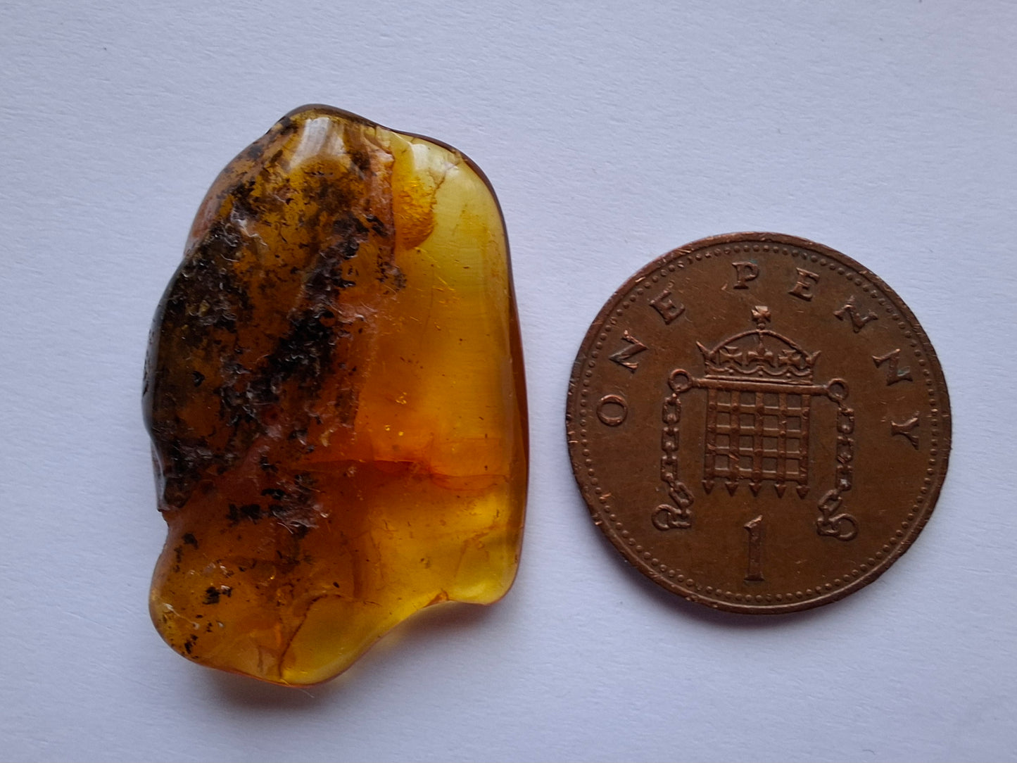 Baltic Amber, 2.09g, Fossil (Ref: A54)