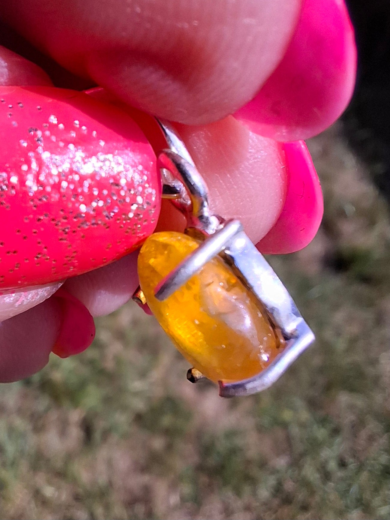 Baltic Amber Pendant, 925 Silver, Fossil (Ref: AP26)