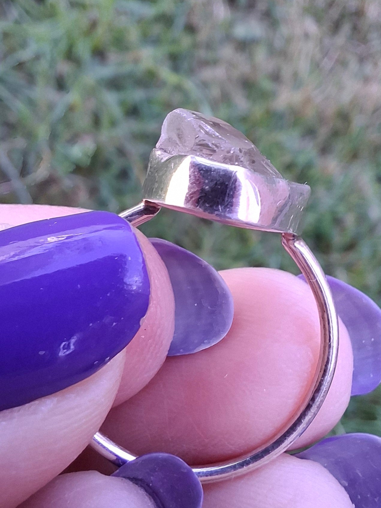 Libyan Desert Glass Ring, size small R, 925 Silver, Tektite (Ref: LR38)