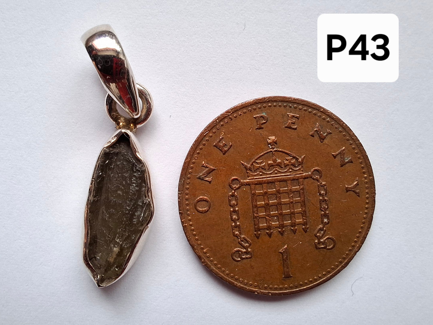 Moldavite Pendant, 925 Silver, Tektite (Ref: P43)