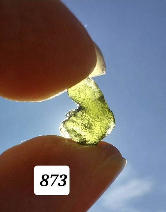 Moldavite Piece, 0.51g, Tektite (Ref: 873)