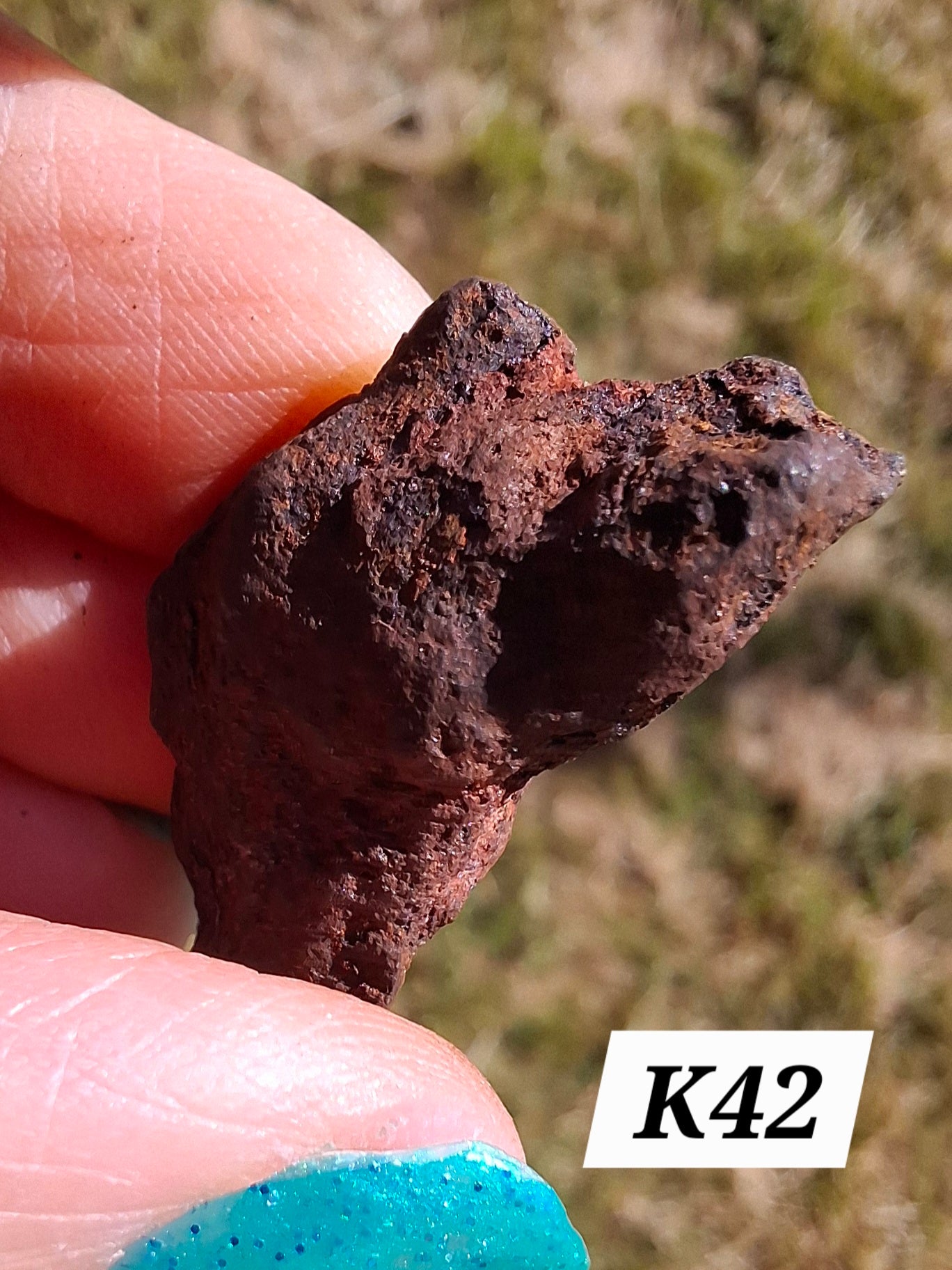 Gebel Kamil Iron Meteorite, 13.75g (Ref: K42)