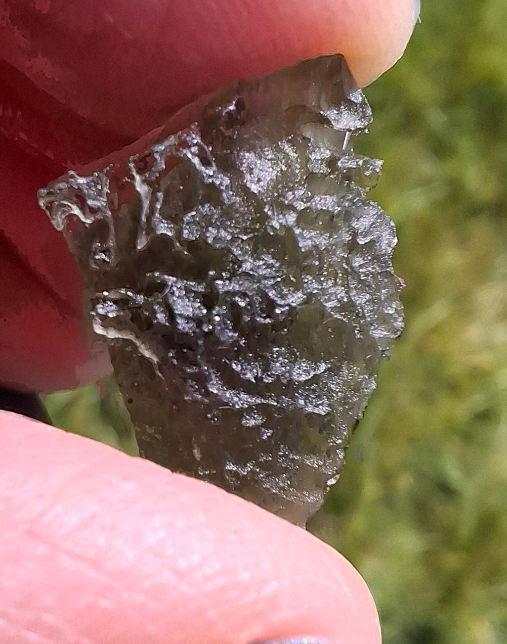 Moldavite Piece, 1.65g, Tektite (Ref: 1387)