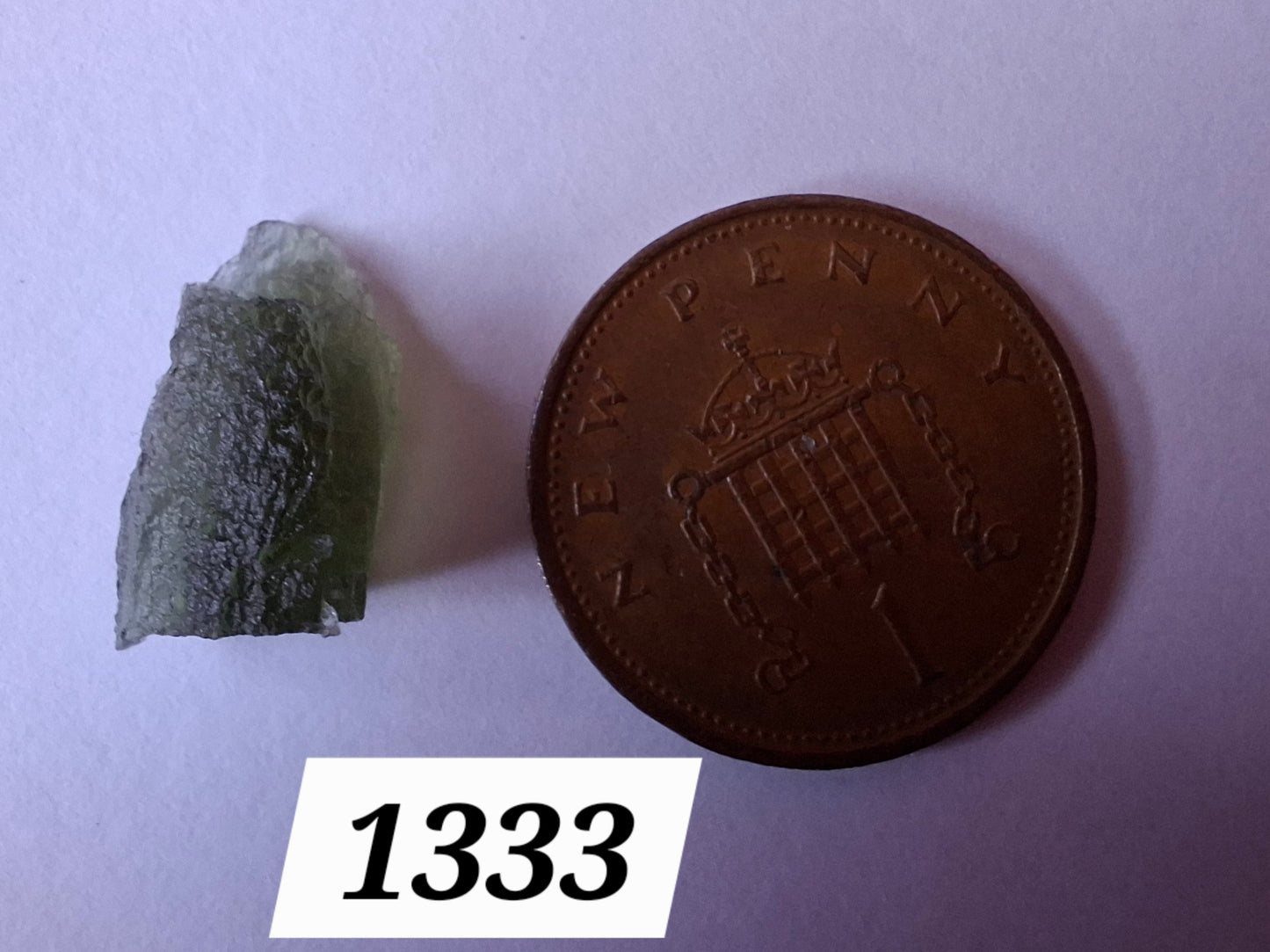 Moldavite Piece, 0.88g, Tektite (Ref: 1333)