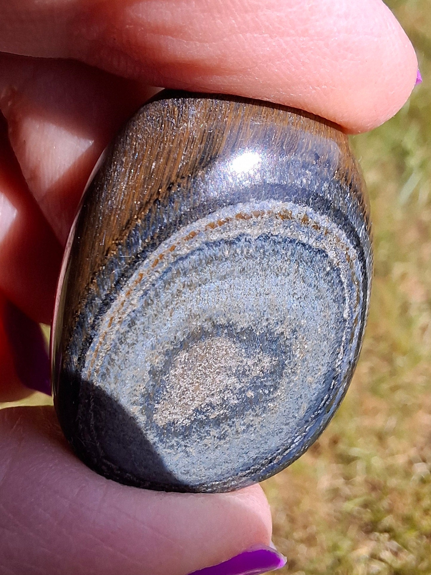 Blue Tigers Eye, Tumble Stone, Crystal (Ref: T19)
