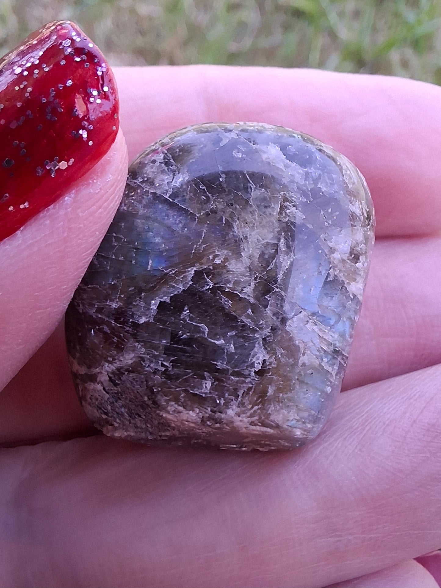 Labradorite, Tumble Stone, Crystal (Ref: T211)
