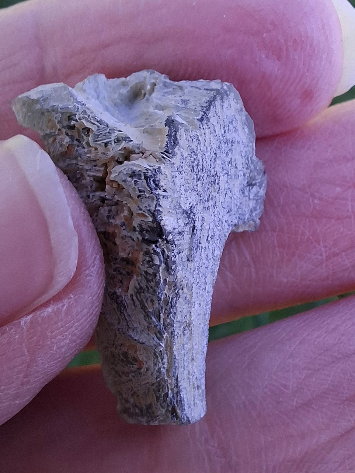Moldavite Piece, SNOWFLAKE, FROSTED, BARTOCHOV, 3.47g, Tektite (Ref: 1364)