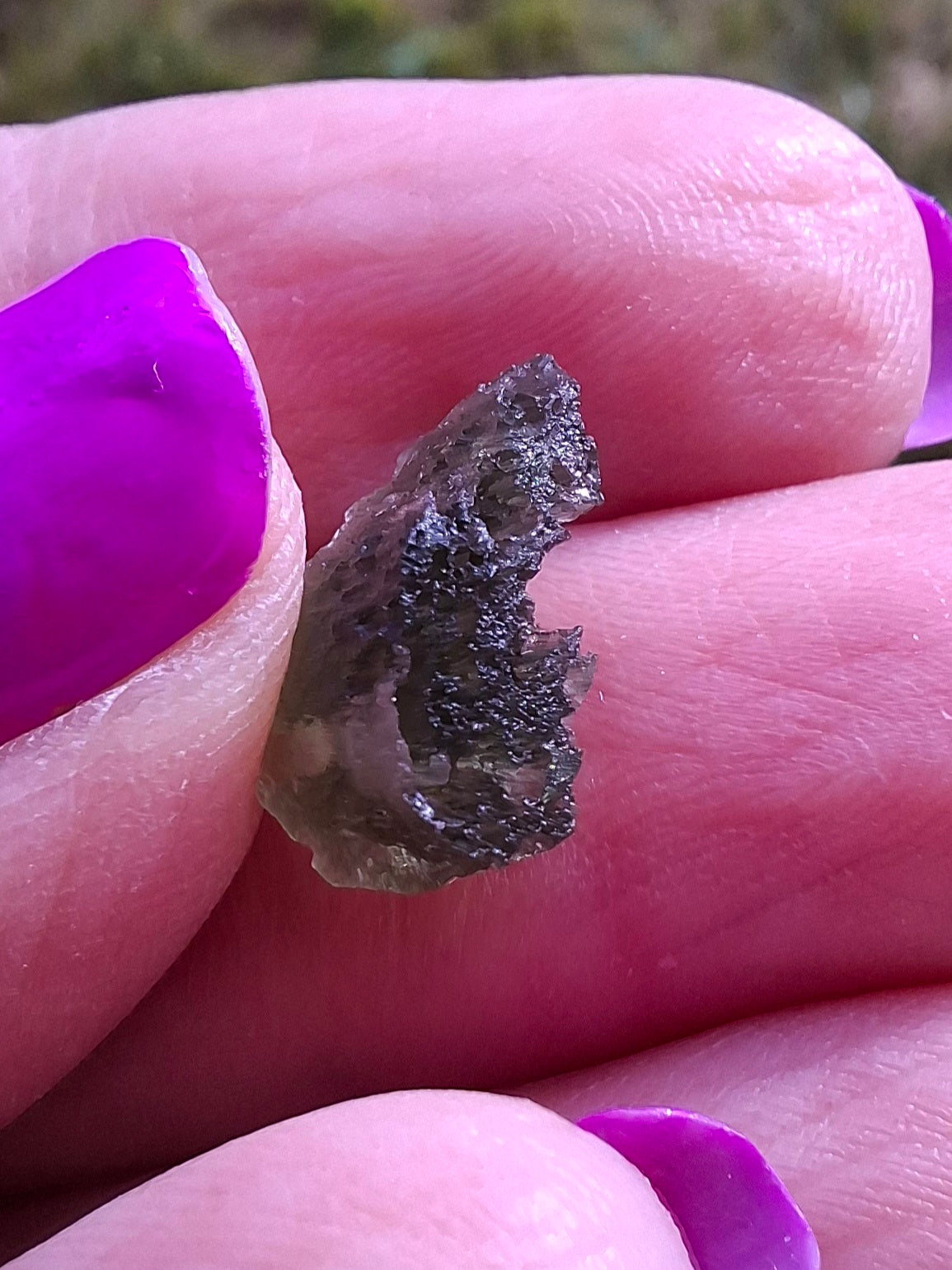 Moldavite Piece, 0.72g, Tektite (Ref: 1438)