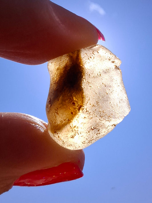 Libyan Desert Glass (darker) Piece, 4.70g, Tektite (Ref: L1372)