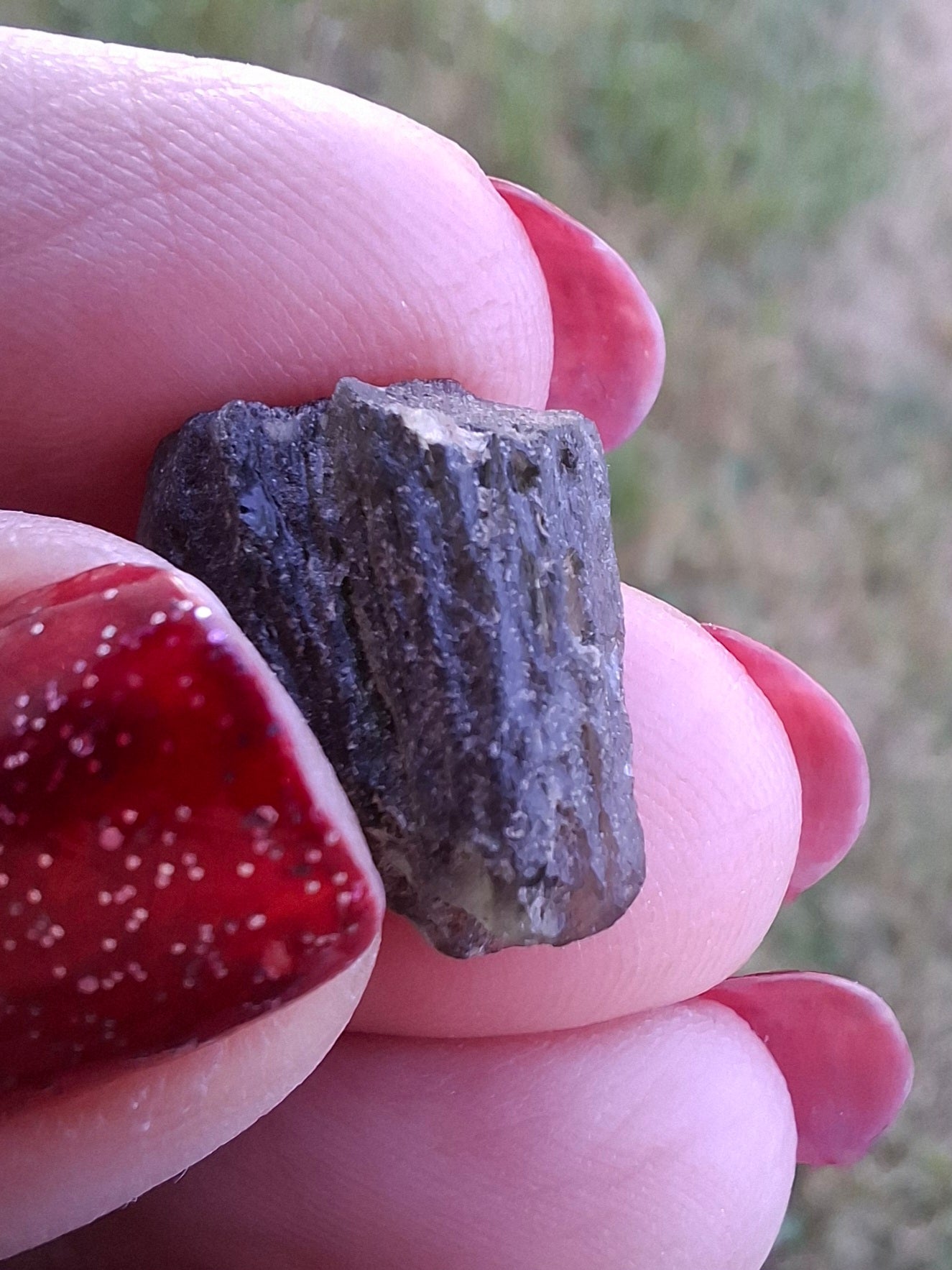 Moldavite Piece, 2.06g, Tektite (Ref: 1467)