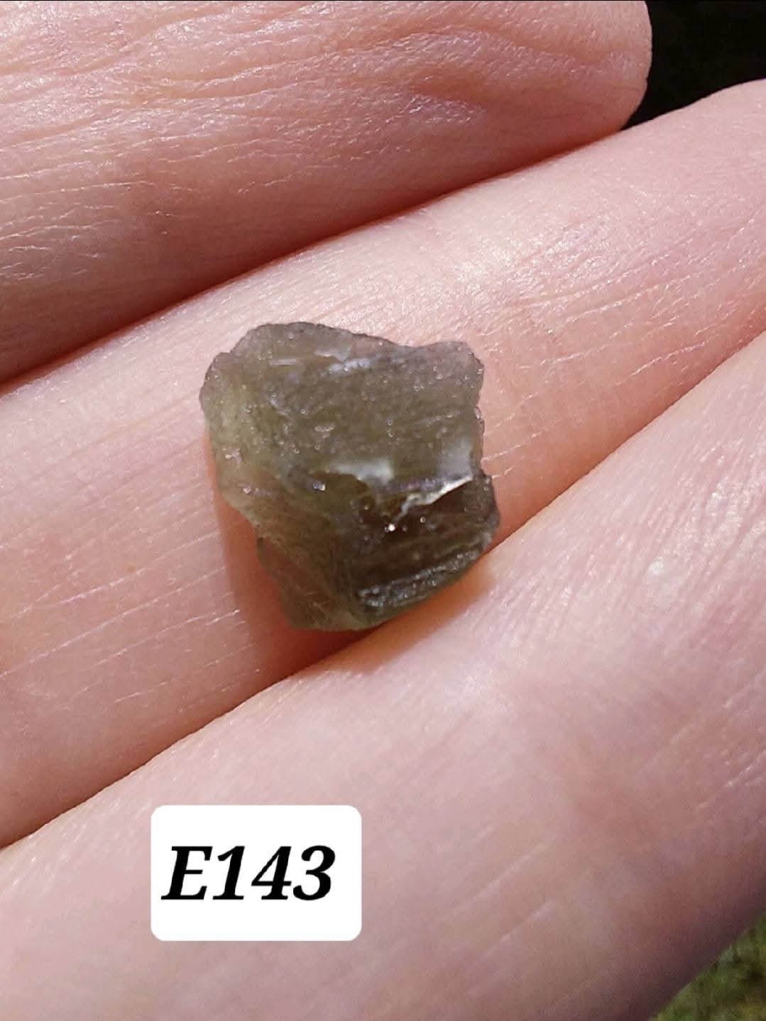 Moldavite Piece, 0.58g, Tektite (Ref: E143)