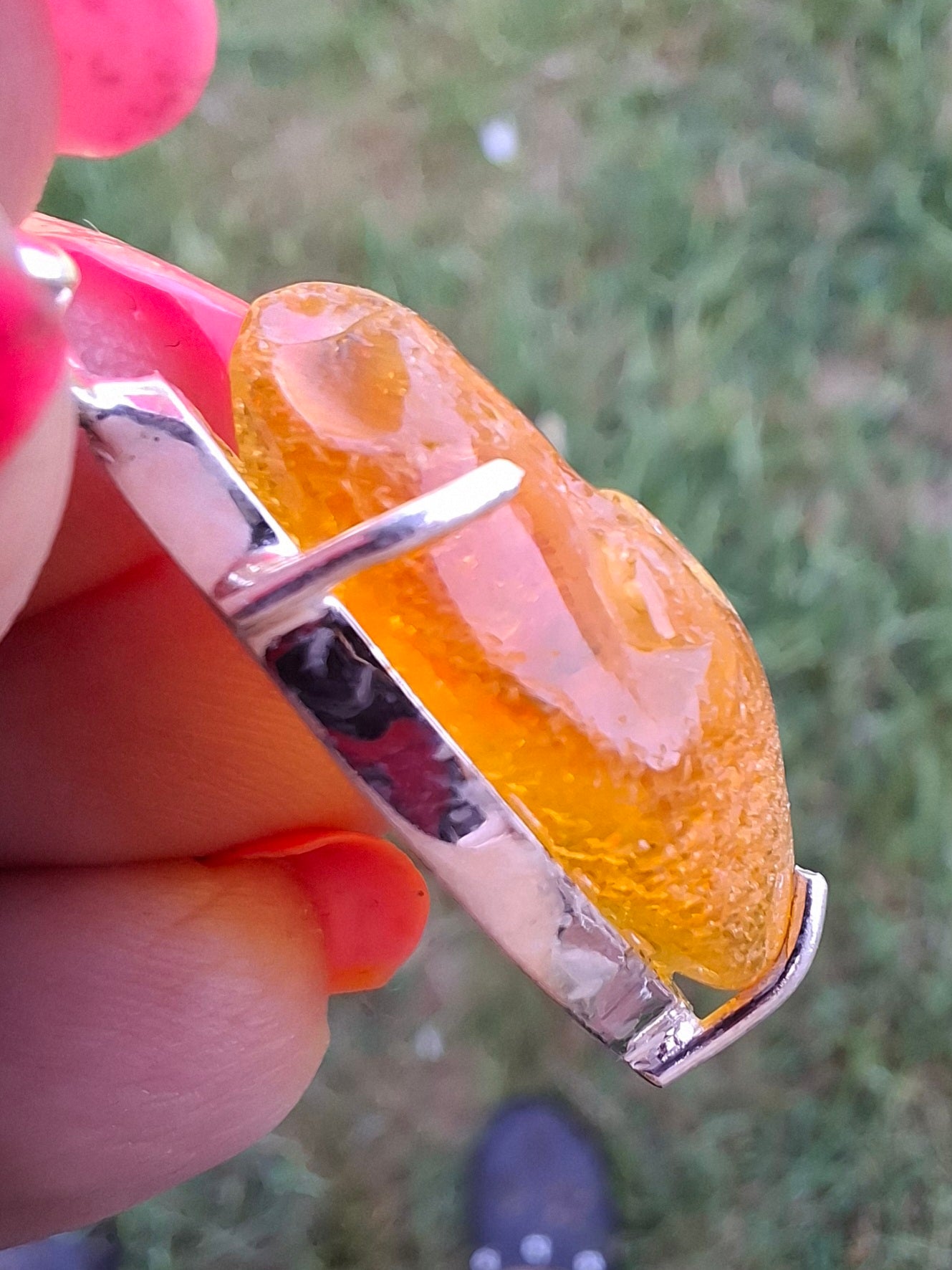 Baltic Amber Pendant, 925 Silver, Fossil (Ref: AP14)
