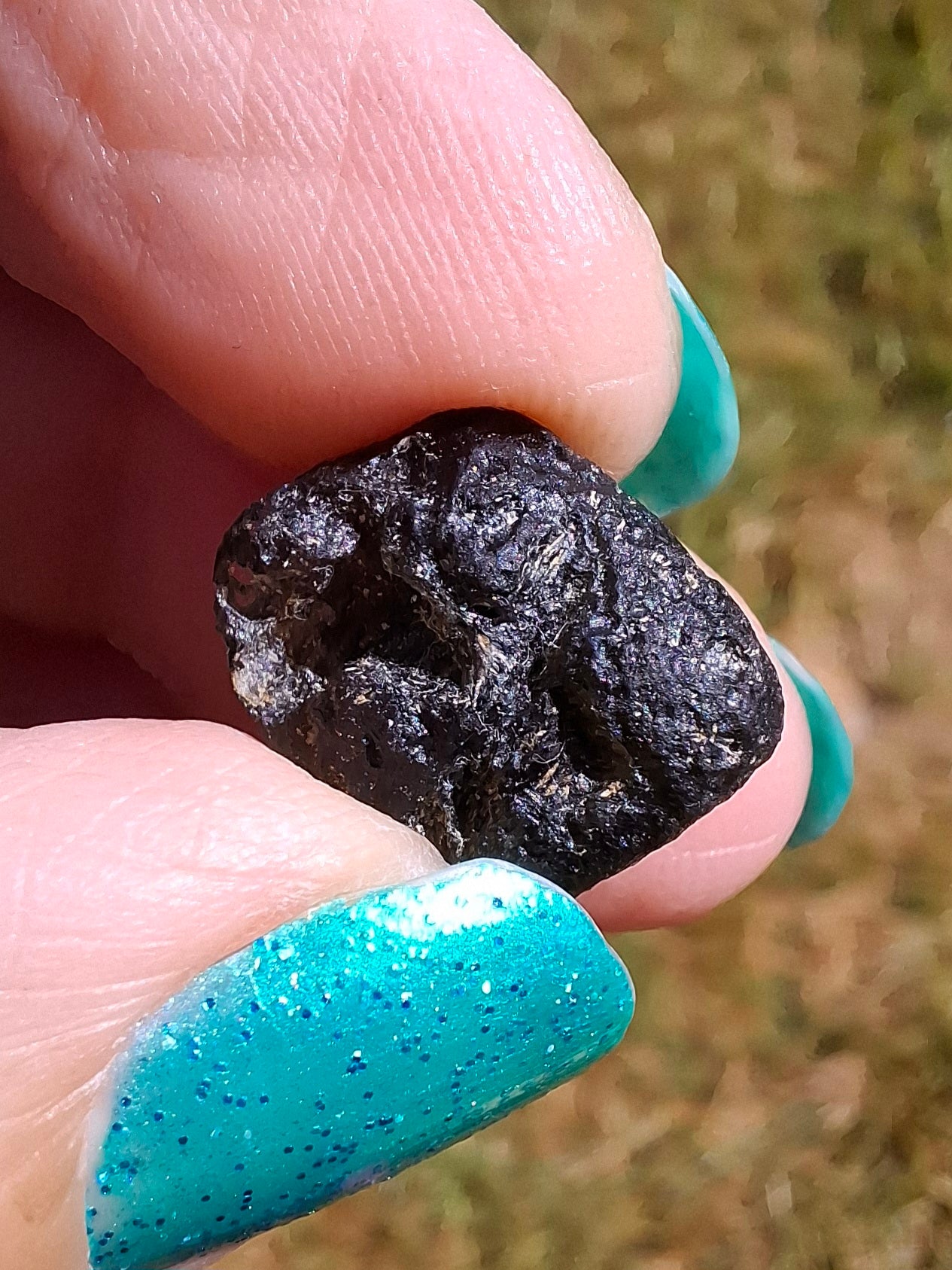 Moldavite Piece, 2.34g, Tektite (Ref: 1414)