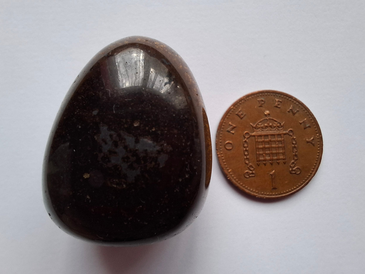 Tigers Eye, Tumble Stone, Crystal (Ref: T128)