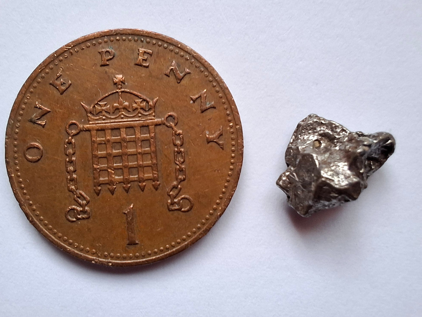 Campo del Cielo, 1.00g, Nickel Iron Meteorite (Ref: C6)