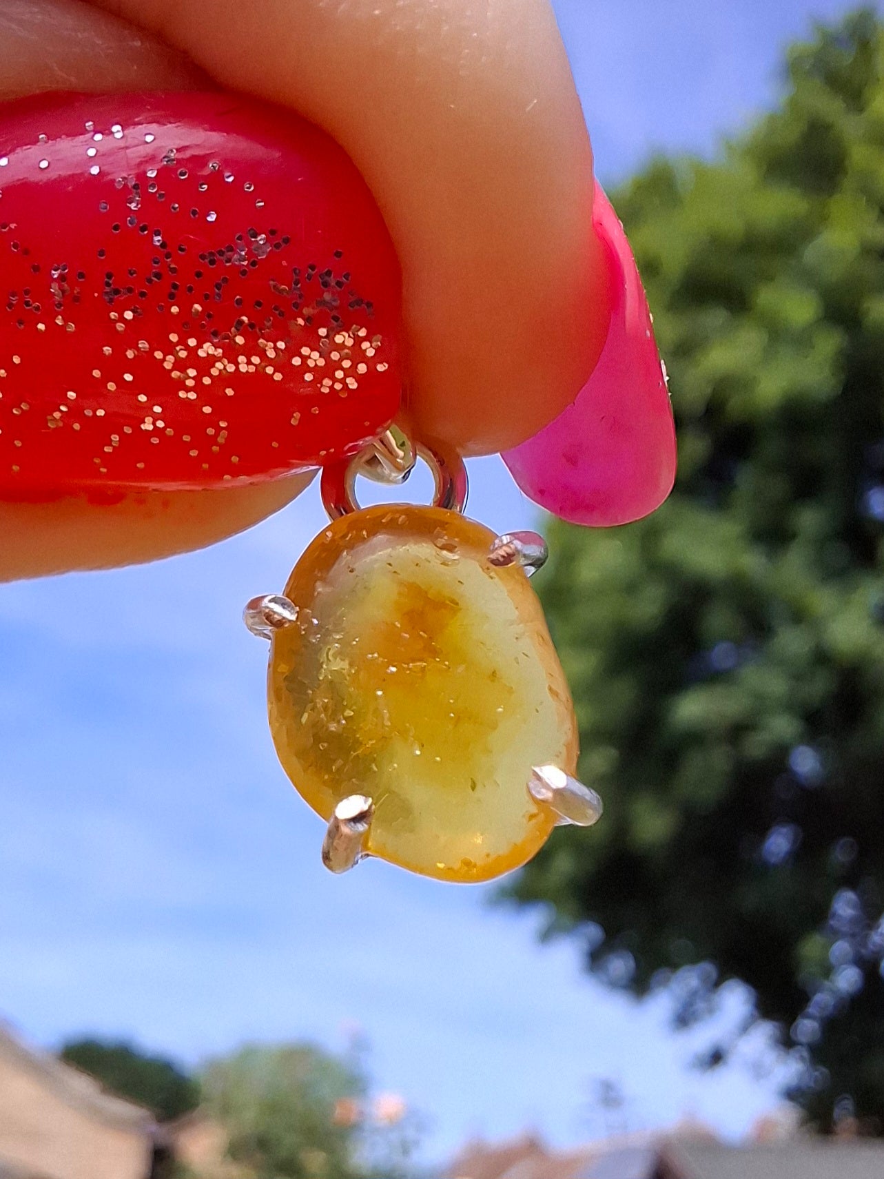 Baltic Amber Pendant, 925 Silver, Fossil (Ref: AP26)