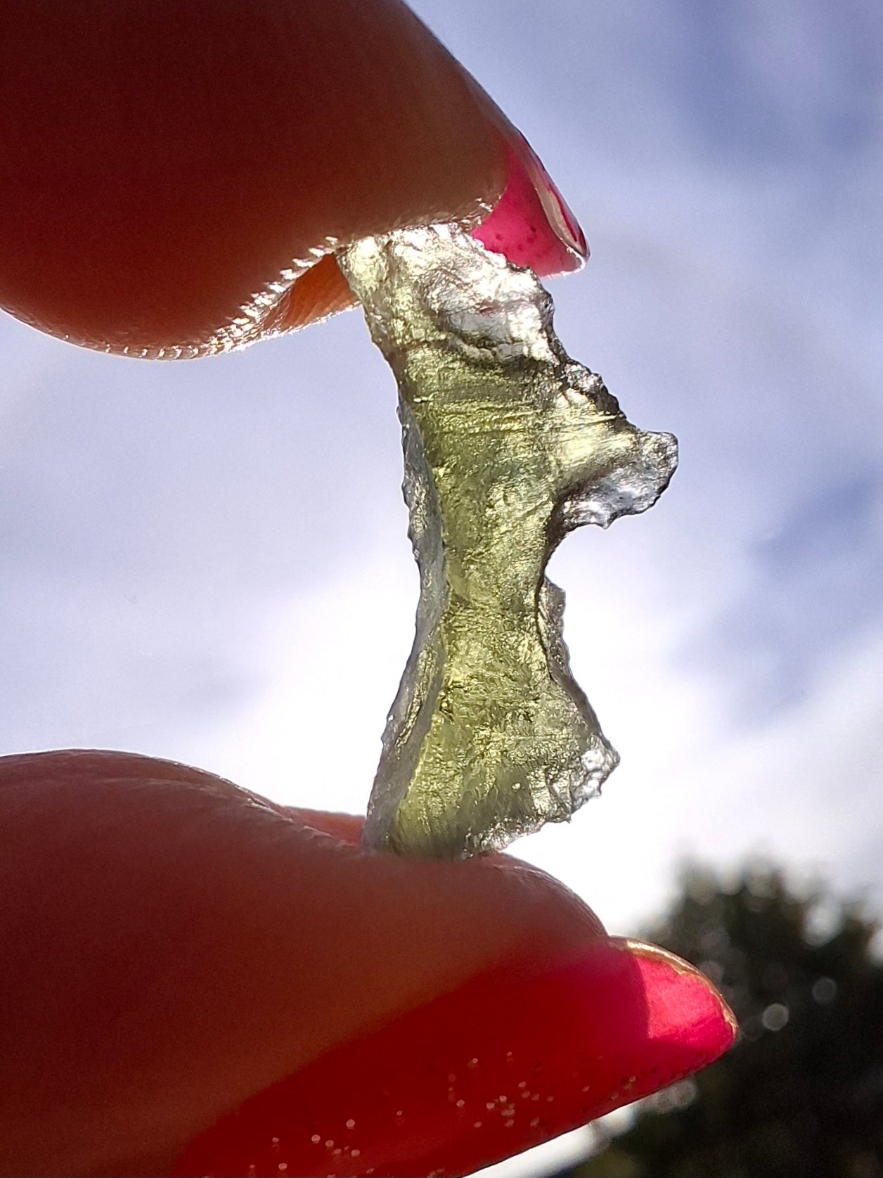 Moldavite Piece, 0.69g, Tektite (Ref: 1486)