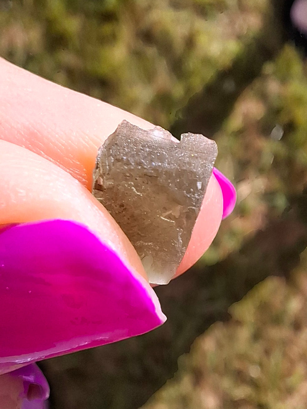 Moldavite Piece, 0.57g, Tektite (Ref: 1439)