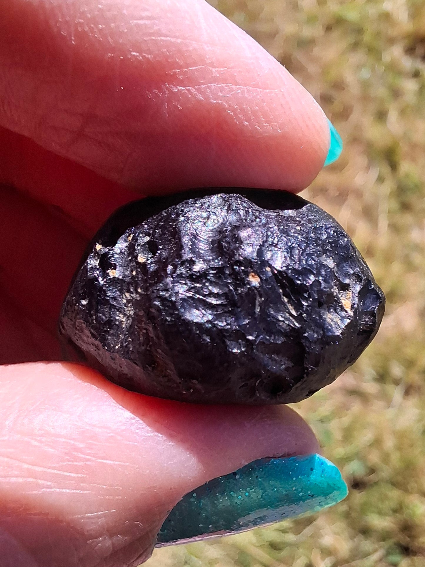 Philippinite (Rizalite), 10.64g, Tektite