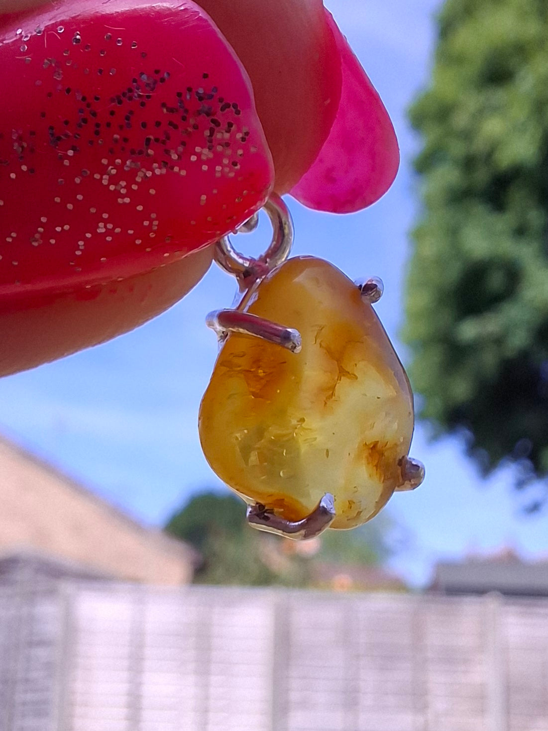 Baltic Amber Pendant, 925 Silver, Fossil (Ref: AP28)