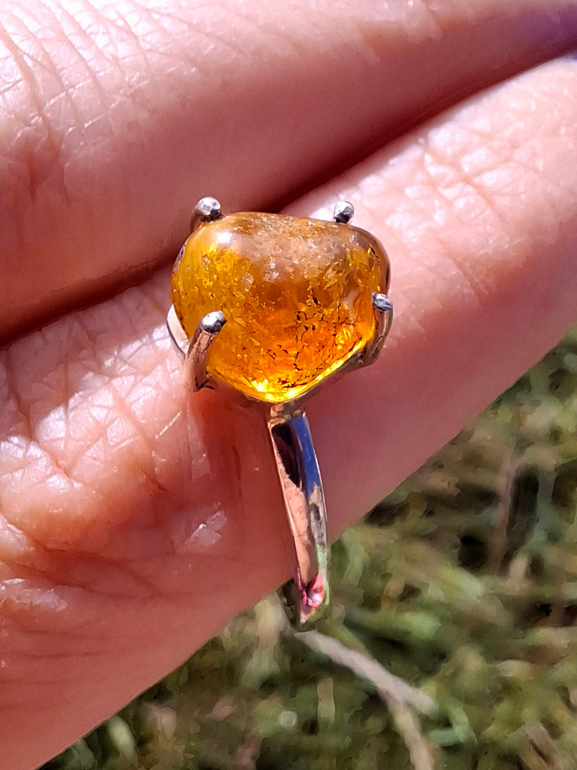 Baltic Amber Ring, size large Y, 925 Silver, Fossil (Ref: AR37)