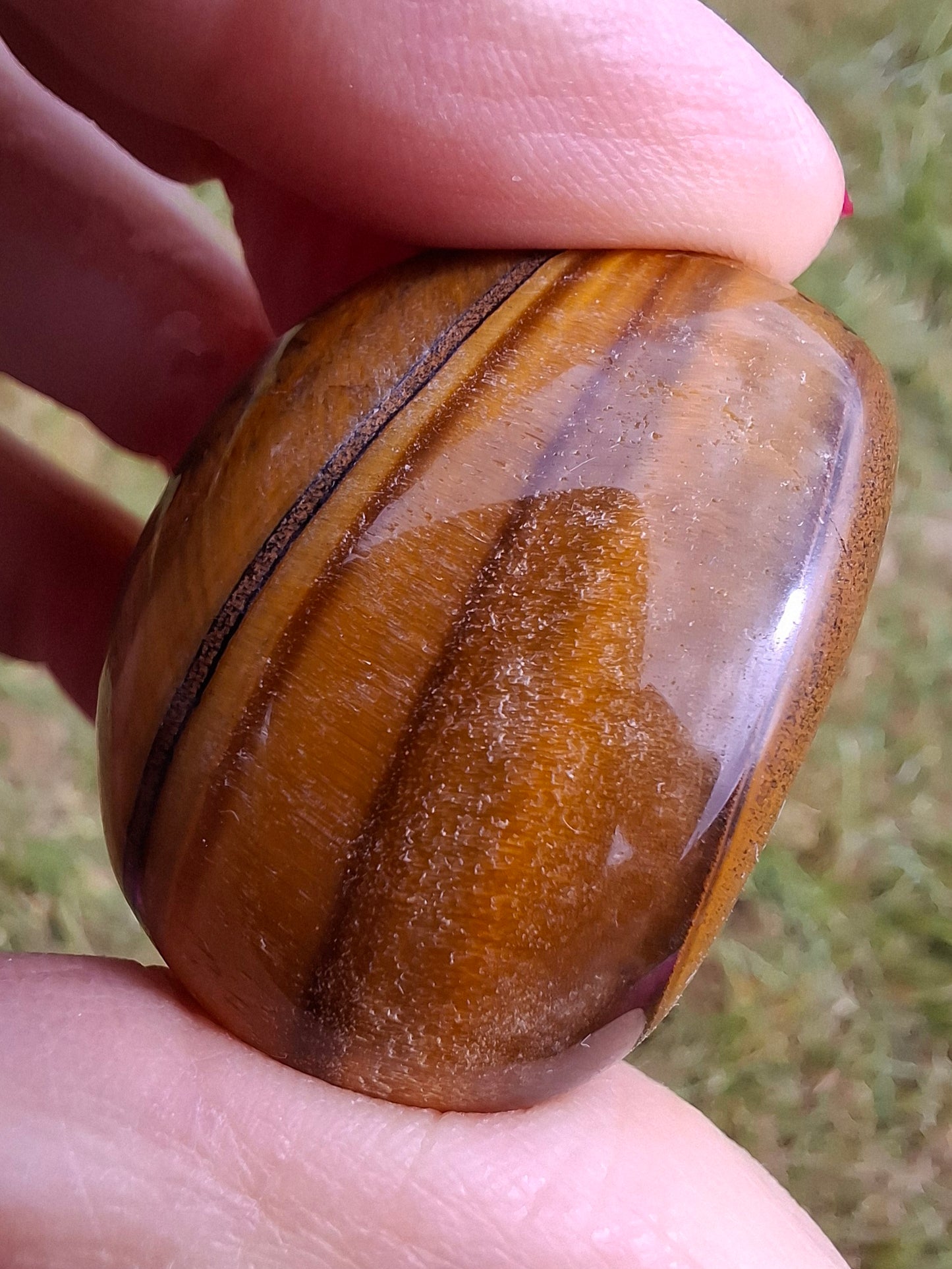 Tigers Eye, Tumble Stone, Crystal (Ref: T134)