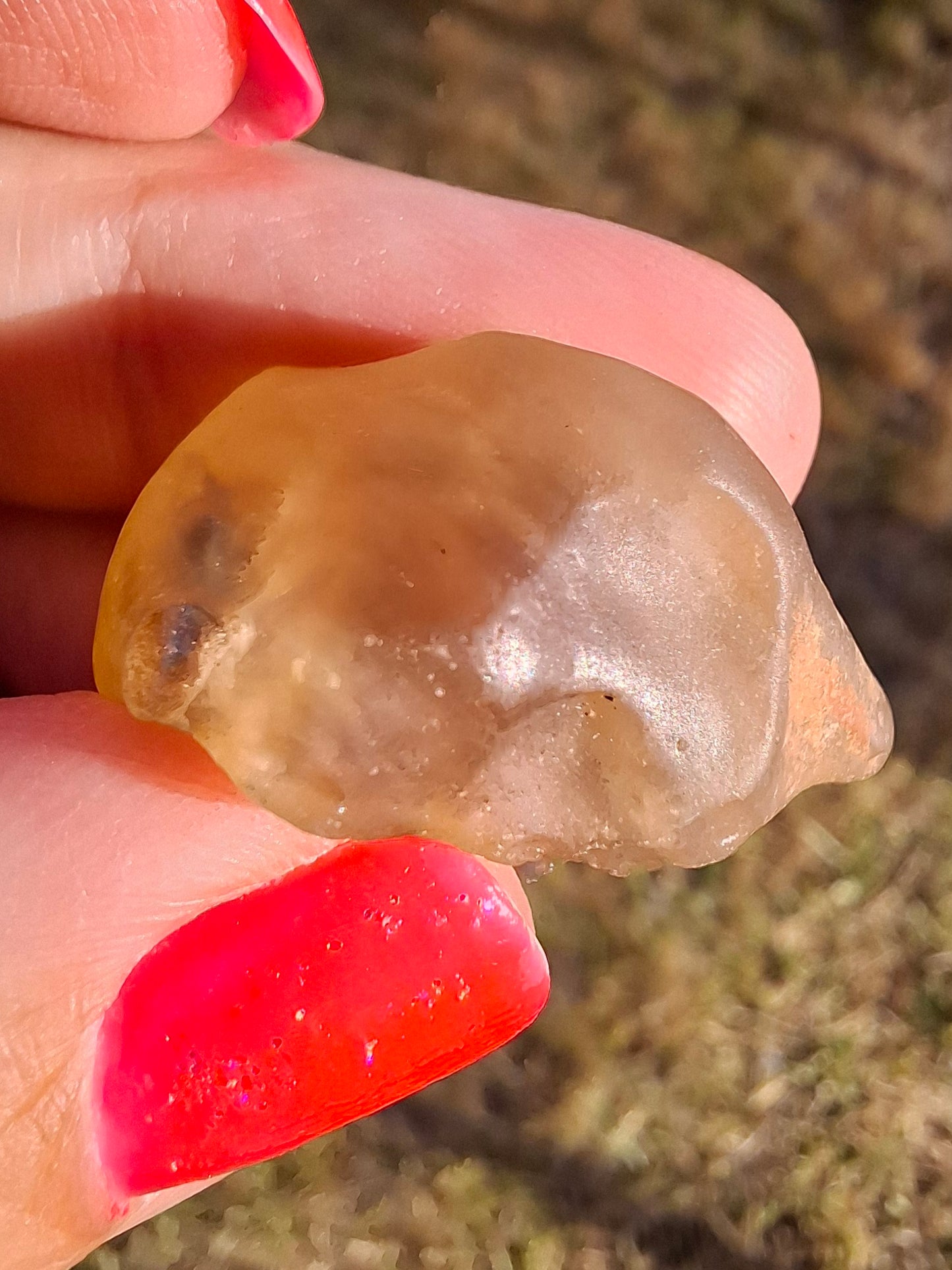 Libyan Desert Glass (darker) Piece, 10.32g, Tektite (Ref: L1376)