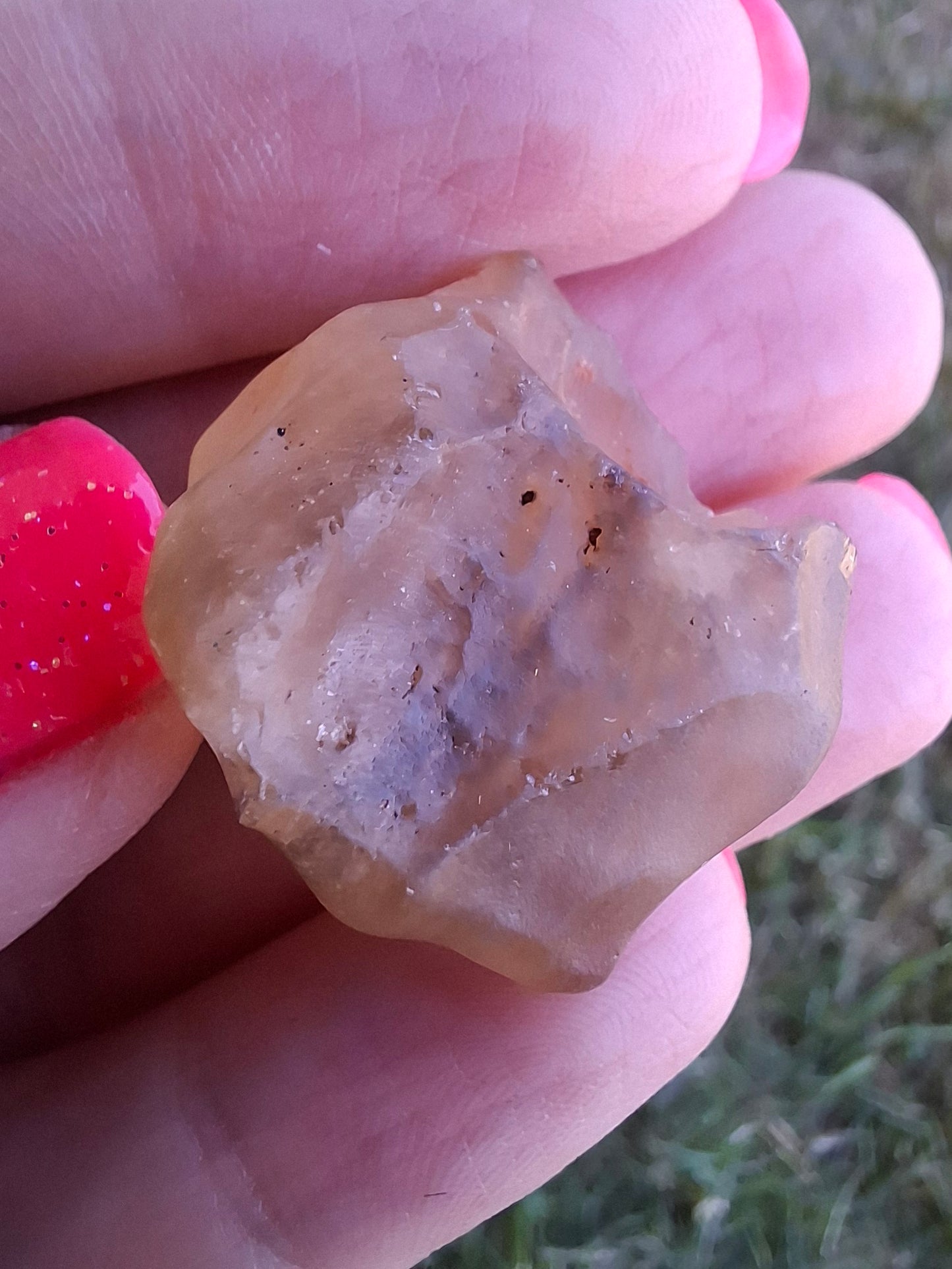 Libyan Desert Glass (darker) Piece, 10.32g, Tektite (Ref: L1376)